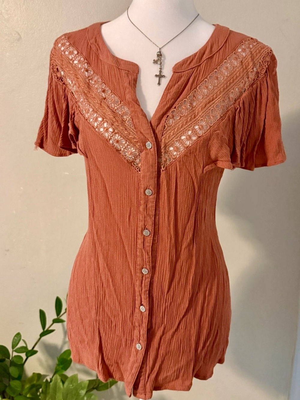 Adrienne Vittadini Rust Crochet Yoke Button-Front Blouse